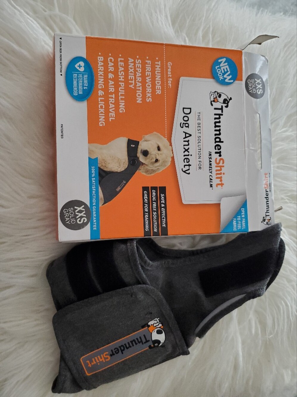 Thundershirt Men’s Casual Socks - Solid Gray & Black Stripes